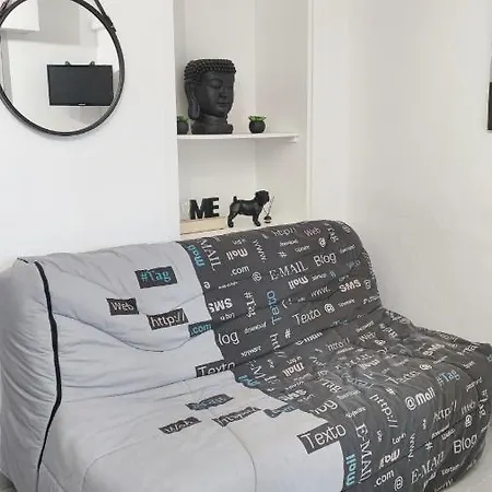 Apartment Studio Cabine En Rez De Jardin *